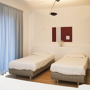 Quarto para quatro pessoas